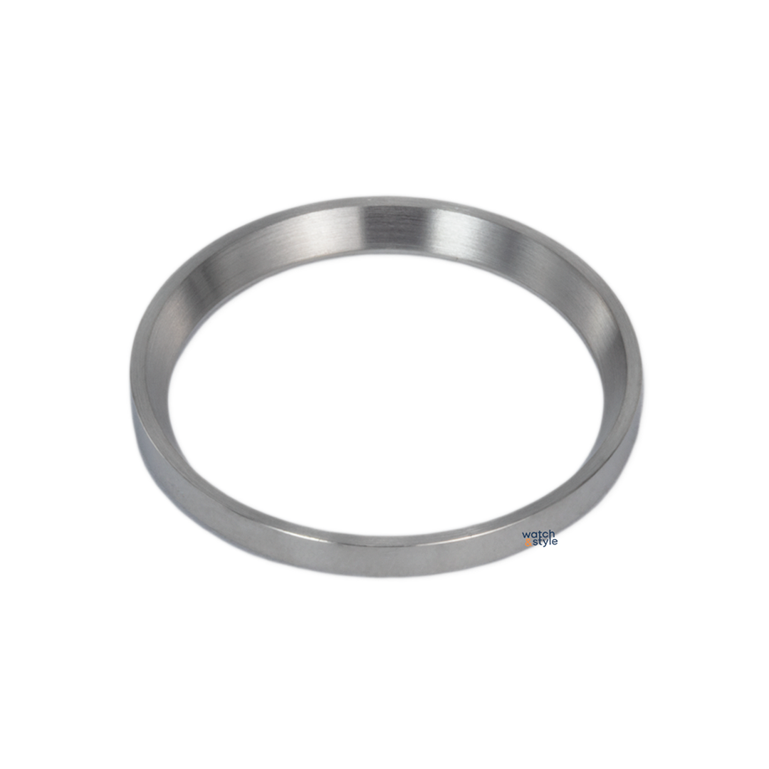 C1546 SSK GMT Chapter Ring - Brushed