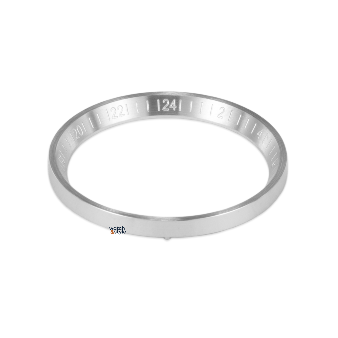 C0208 SSK Engrave GMT Chapter Ring - Brushed