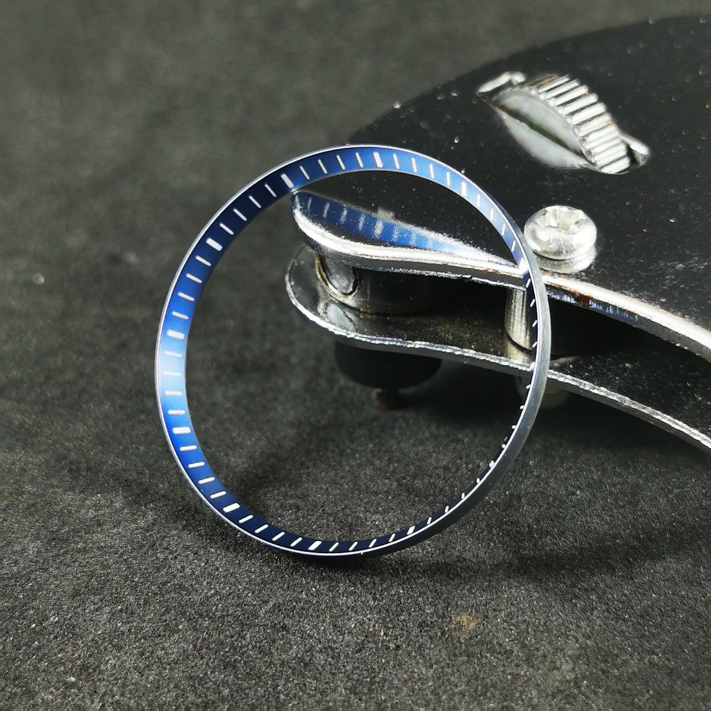 C0180 SKX007 Chapter Ring - Blue with Marker