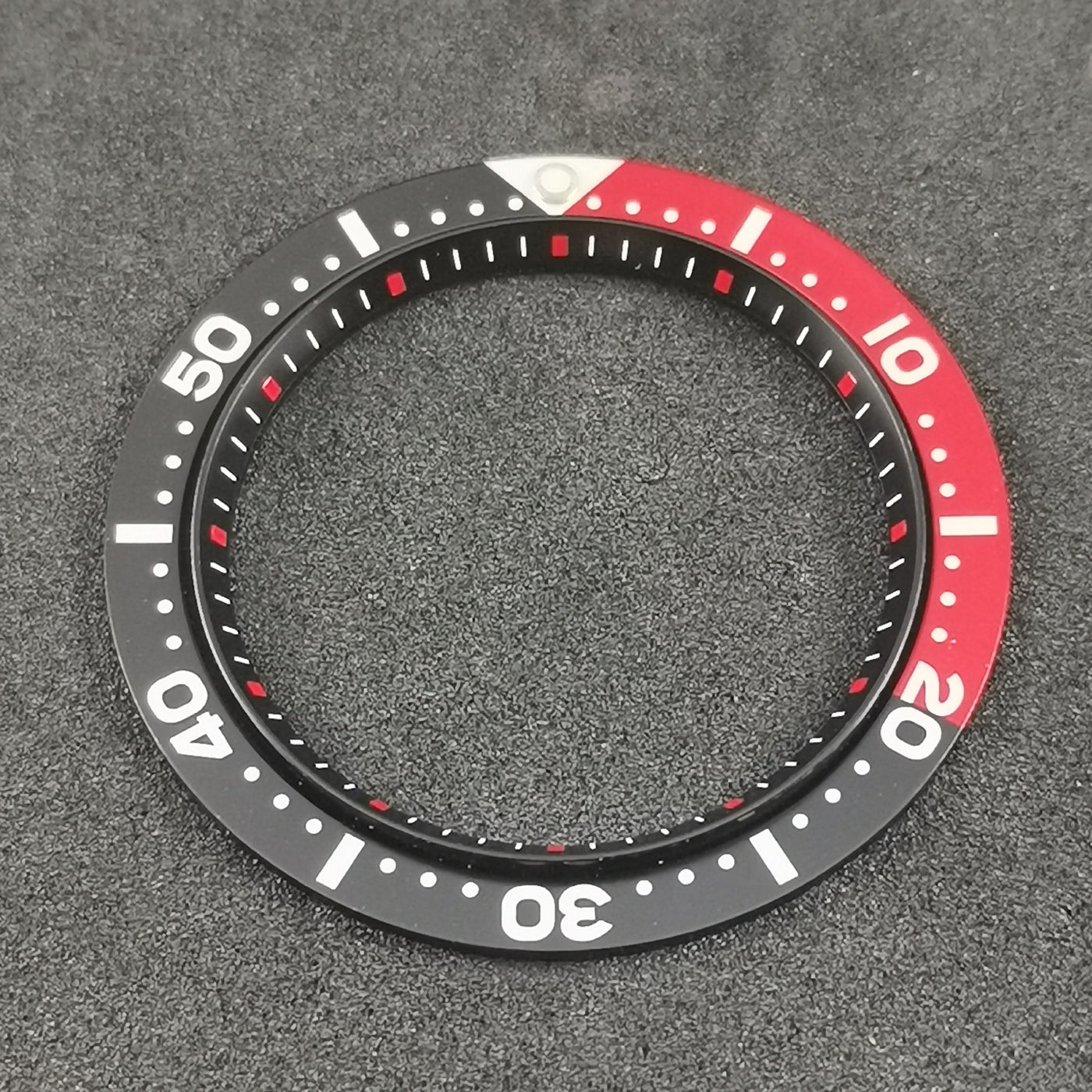 C0195 SKX007/SRPD Chapter Ring-Black with Red Marker